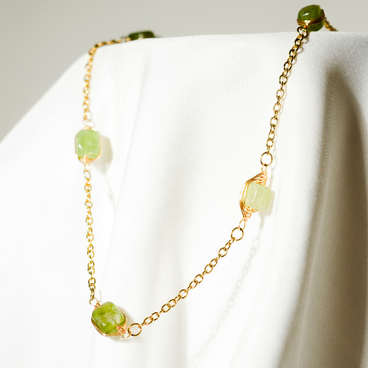 CELIA NECKLACE.